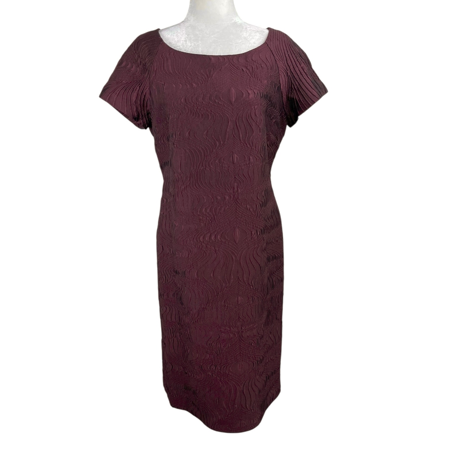 Lafayette 148 Cloque Textured Sheath Dress Burgundy Bordeaux Knee Length Nwt 10